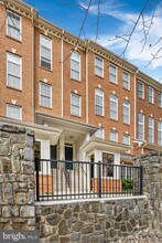 4455 Beacon Grove Cir in Fairfax, VA - Building Photo - Building Photo