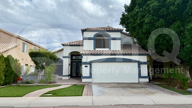 property at 1325 N Palmsprings Dr