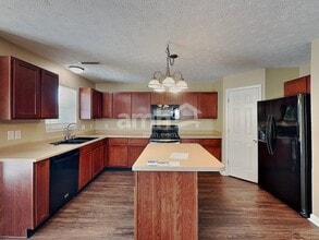 1376 Blue Ridge Ln in Brownsburg, IN - Building Photo - Building Photo