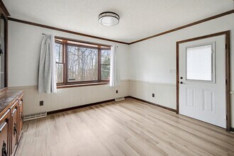 1035 Timberlane Dr in Lincolnton, NC - Building Photo - Building Photo