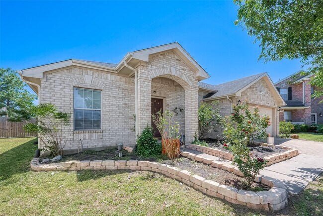 9407 Dora Meadows Dr in Sugar Land, TX - Building Photo - Building Photo