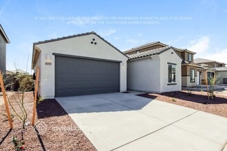 25313 W Chipman Rd in Buckeye, AZ - Foto de edificio - Building Photo