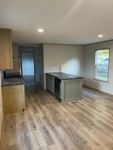 34 Rena Dr in Erie, PA - Building Photo - Building Photo