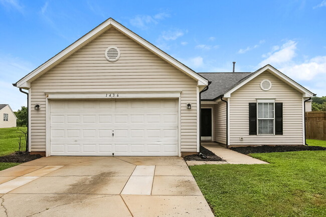 property at 1436 Galesburg St