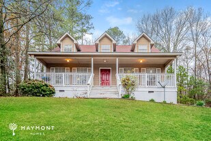 656 15th Ct NW in Center Point, AL - Building Photo