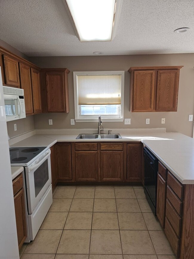 800 Ames Dr in Columbia, MO - Building Photo - Building Photo