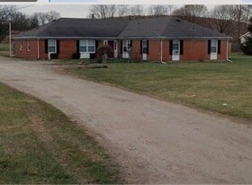 5645 Twitchell Rd, Unit C in Springfield, OH - Building Photo