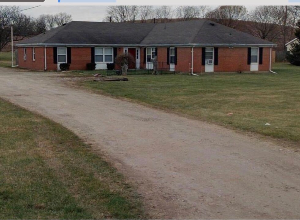 5645 Twitchell Rd, Unit C in Springfield, OH - Building Photo