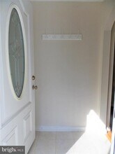 6409 Higham Dr in Alexandria, VA - Foto de edificio - Building Photo
