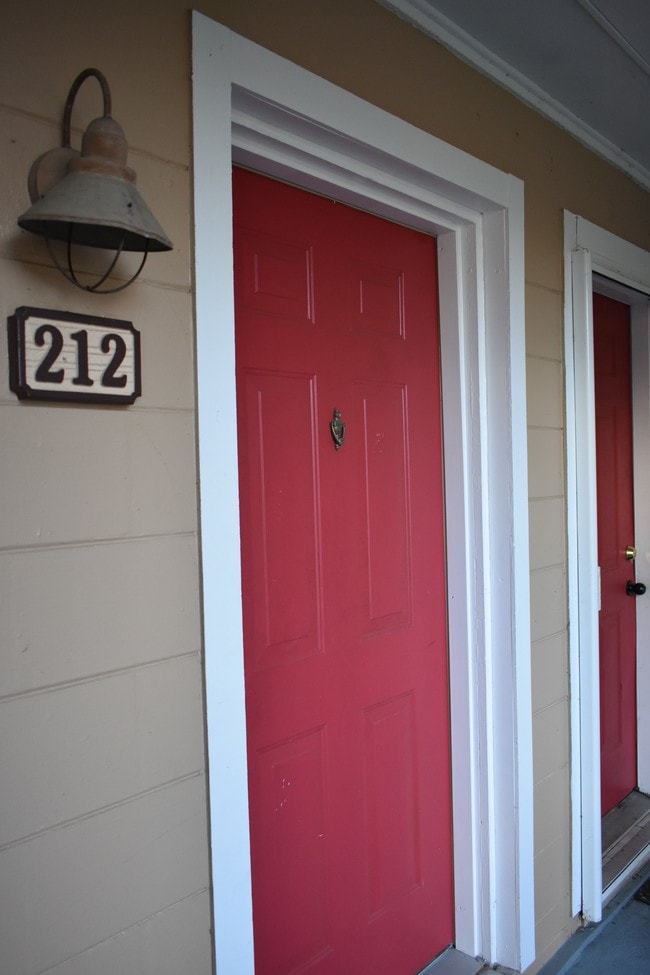 4836 Atlantic Blvd, Unit 212 in Jacksonville, FL - Foto de edificio - Building Photo