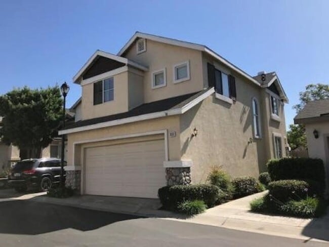 property at 3516 E Balmoral Dr