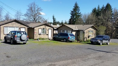 409 Rose Ave in Vernonia, OR - Building Photo - Building Photo