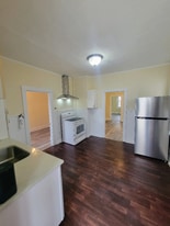 333 Kirkland Pl in Perth Amboy, NJ - Building Photo