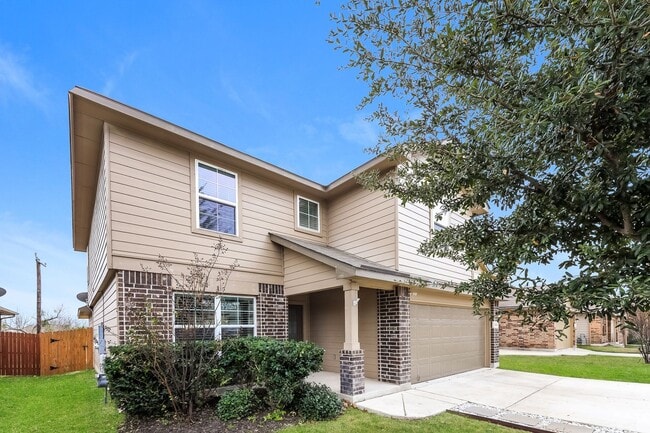 13414 Bristle Stalk in San Antonio, TX - Building Photo - Building Photo