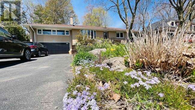1395 Devon Rd