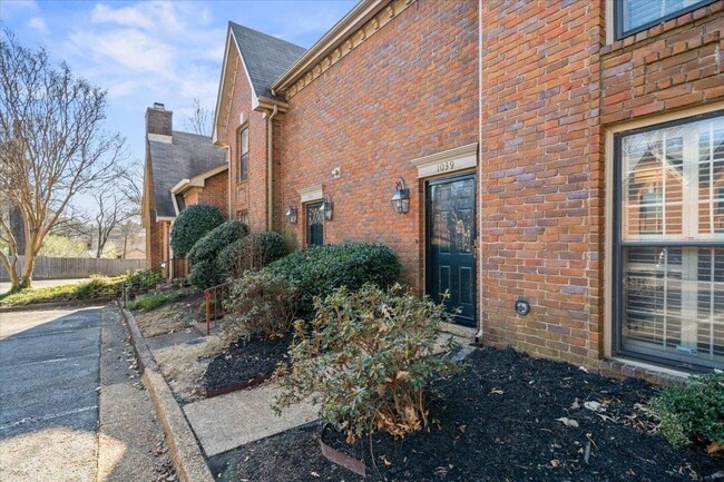 1039 Park Ct Dr in Memphis, TN - Building Photo - Building Photo