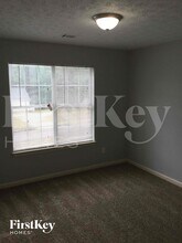 715 Grove Pointe Cir in Locust Grove, GA - Building Photo - Building Photo