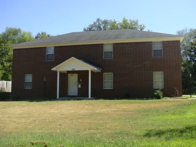 property at 300 E Carthage Ave