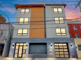 6710 Park Ave in Guttenberg, NJ - Building Photo