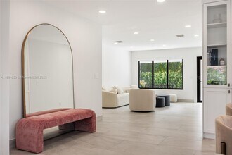 615 SW 21st Rd in Miami, FL - Building Photo - Building Photo