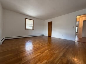 480 Central Blvd, Unit 2 in Fort Lee, NJ - Building Photo - Building Photo