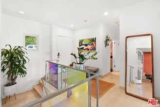 6630 Whitley Terrace in Los Angeles, CA - Building Photo - Building Photo