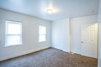 3615 Wallace St in Philadelphia, PA - Building Photo - Building Photo