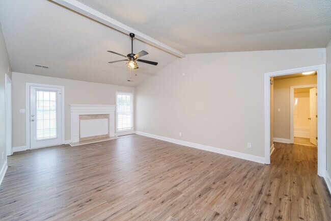 207 Sweet Bay Ct in Harvest, AL - Building Photo - Building Photo