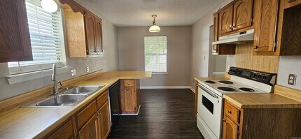 2009 Cedarwood Cove in Bryant, AR - Building Photo - Building Photo