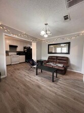 2613 25th St in Lubbock, TX - Building Photo - Building Photo