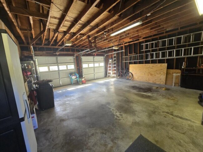 106 Parkview Ave in Covington, VA - Building Photo - Building Photo