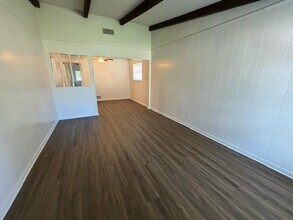 703 Pleasant Manor Ave in Burleson, TX - Building Photo - Building Photo