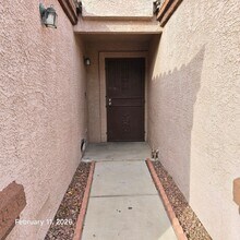 2520 Perryville Ave in Las Vegas, NV - Building Photo - Building Photo