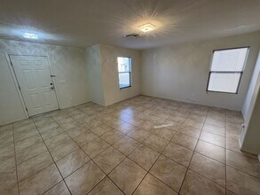 4164 E Stone River Dr in Tucson, AZ - Building Photo - Building Photo