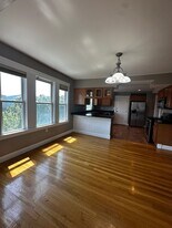 29 S Sydney St in Boston, MA - Building Photo