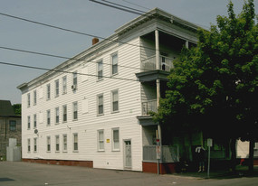 178 Chestnut St Apartments