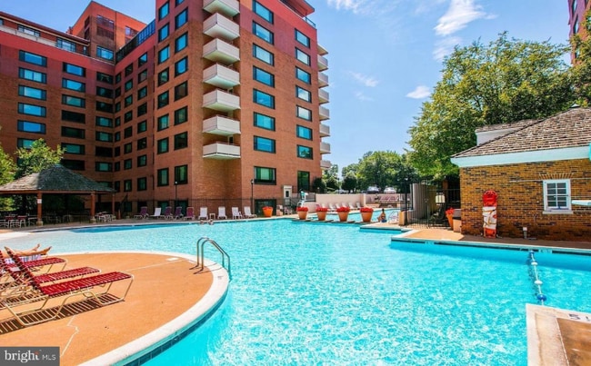 property at 1111 Arlington Blvd