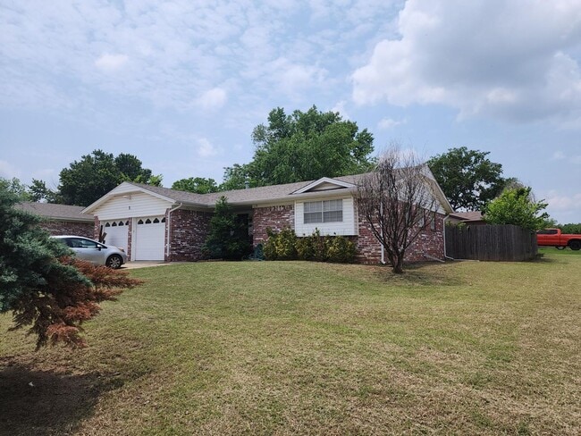 property at 1 Cheyenne Dr
