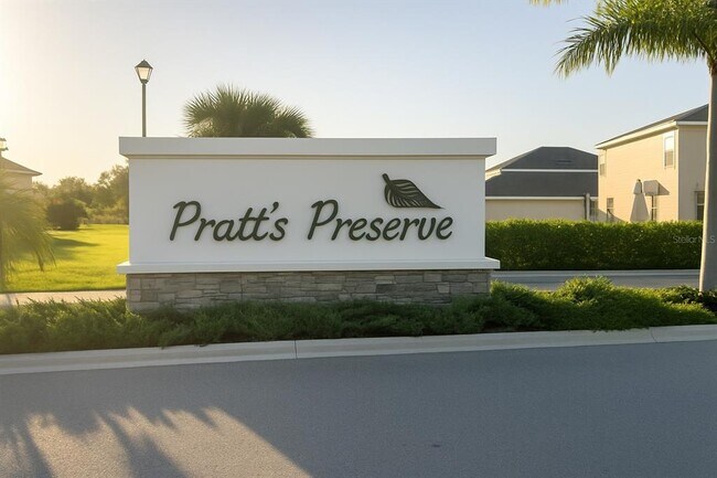 7174 Sugar Pine Way in Ft. Myers, FL - Foto de edificio - Building Photo