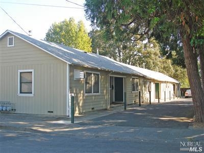 777 Apple St in Ukiah, CA - Building Photo