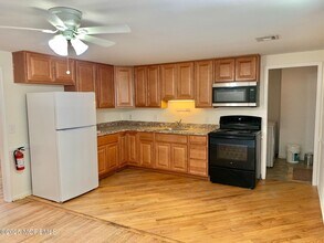 154 Atlantis Ave in Stafford Township, NJ - Building Photo - Building Photo