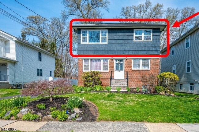 property at 52 Johnson Ave