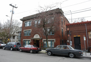 Harvard Apartments in Portland, OR - Building Photo - Building Photo