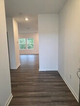 528 Venetian Dr in Sanford, NC - Building Photo - Building Photo