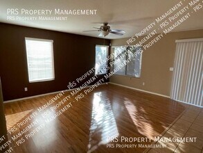 1053 W Bruce Ave in Gilbert, AZ - Building Photo - Building Photo