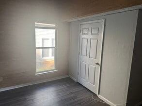 2074 Hopkins Mill Rd in Duluth, GA - Building Photo - Building Photo