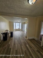1729 Church Ave, Unit 1 in Scranton, PA - Building Photo - Building Photo