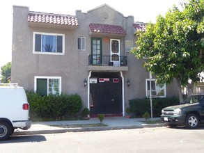 1377 Warren Ave in Long Beach, CA - Building Photo - Building Photo