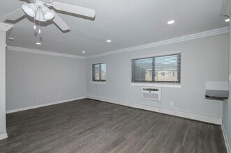 9 Brentwood Rd in Bay Shore, NY - Building Photo - Building Photo