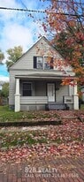 999 Collinwood Ave in Akron, OH - Building Photo